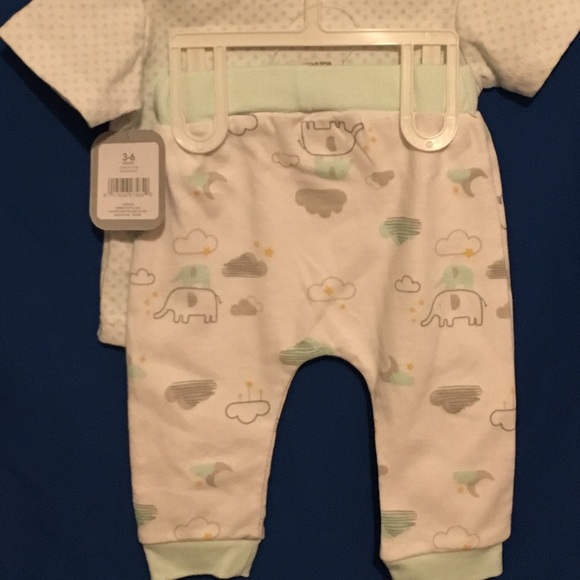 3/$20 💞NWT Rene Rofe Baby PJ’s - Picture 3 of 3